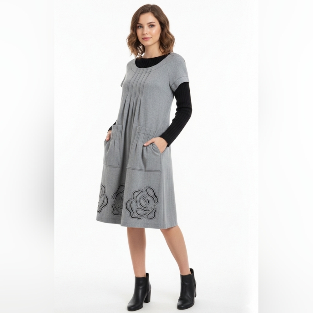 Phoebe Couture Gray 50% Wool Midi Dress with Black Long Sleeves, Size 8